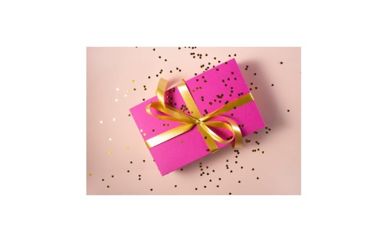 Pochettes et papiers cadeau